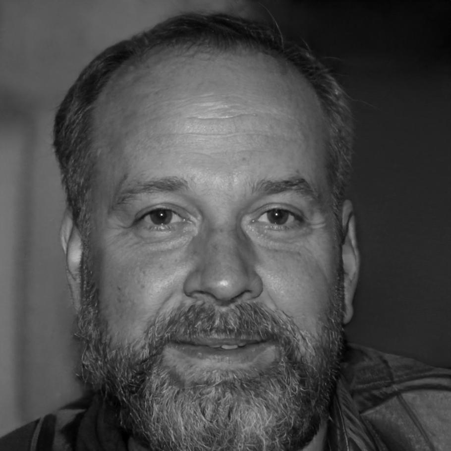 Director de Análisis Estratégico